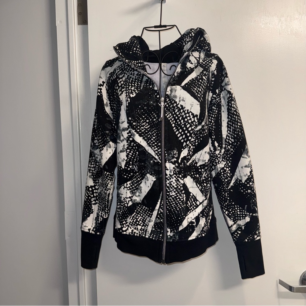 lululemon Black and White Zip Hoodie